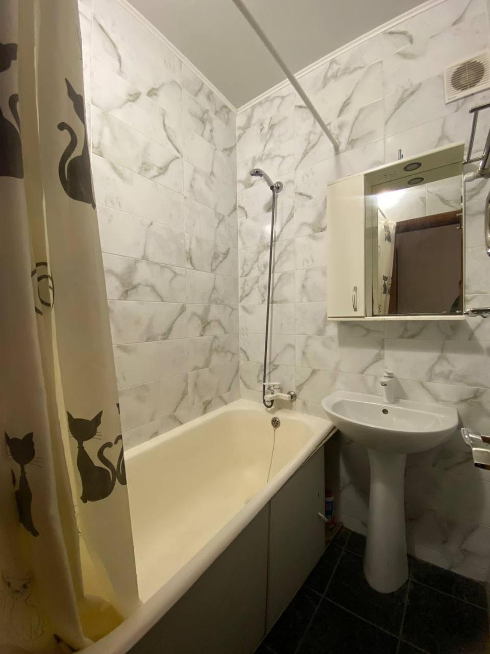 3Х Комнатные Аппартаменты В Центре Жд Вокзал Apartment Poltava Luaran gambar
